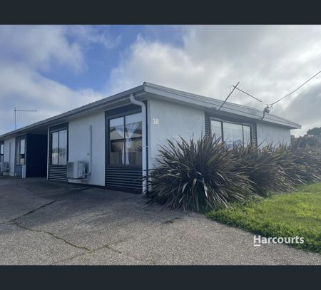 4/91B Bass Highway, Somerset, Tas 7322 - Photo 3