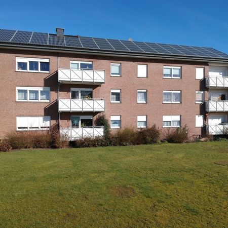 Großzügige 3-Zimmer-Wohnung mit Balkon in Fürstenau! - Photo 3