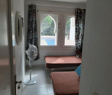 Se alquila para todo el año un estupendo apartamento con piscina en... - Photo 1