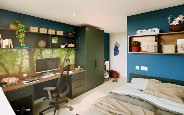 Accessible Deluxe En Suite - Photo 1