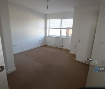 3 bedroom terraced house to rent - Photo 2