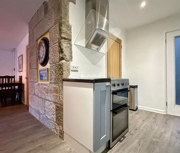 Main Street, Birchover, Bakewell - Photo 4