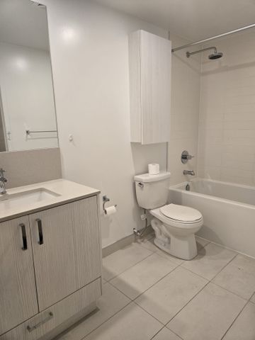 For Lease - 1787 St Clair Avenue Unit# 508, Toronto, Ontario - Photo 5