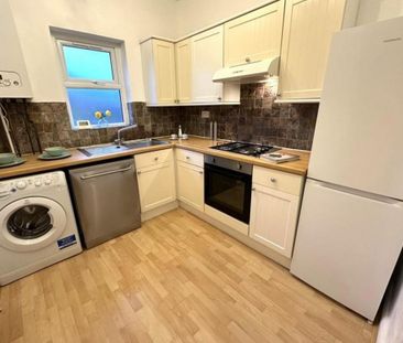 1 bedroom flat to rent - Photo 6