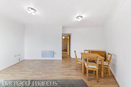 Lanacre Avenue - Photo 2