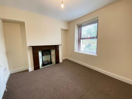 Brynaeron, Dunvant, Swansea, SA2 - Photo 1