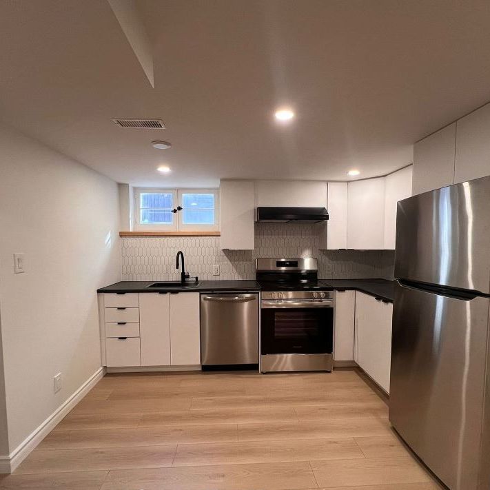 For Lease - 16 Robertsfield Crescent, Toronto, Ontario - Photo 1