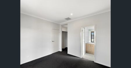 🏡 4-Bedroom House in Eynesbury - Photo 3