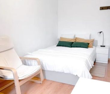 Carrer la Rambla, Barcelona, Catalonia 08002 - Photo 5