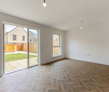 4 bedroom terraced house to rent - Photo 1