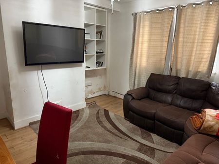 2 Bed Flat, Tilling House, SE15 - Photo 4