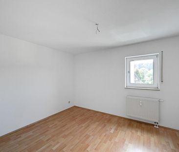 Gemütliche Dachgeschosswohnung in bester Lage mit EBK ab sofort! - Foto 5