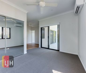 MODERN ONE BEDROOM APARTMENT, SUITABLE FOR ONE APPLICANT ONLY - Photo 2