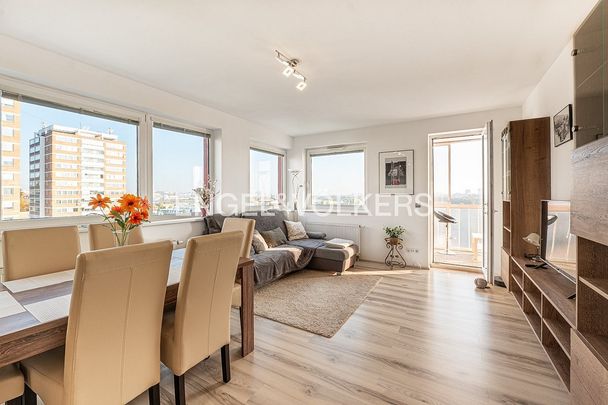 Pronájem bytu 2+kk 56 m² - Fotografie 1