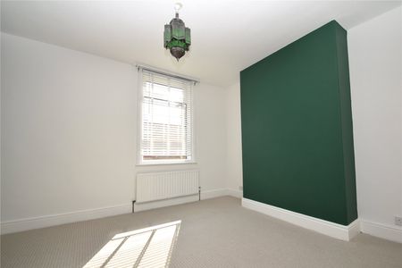 2 bed terraced house to rent in Murchison Street, Scarborough, YO12 - Photo 4