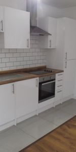 Touthill Place, Peterborough - Photo 4