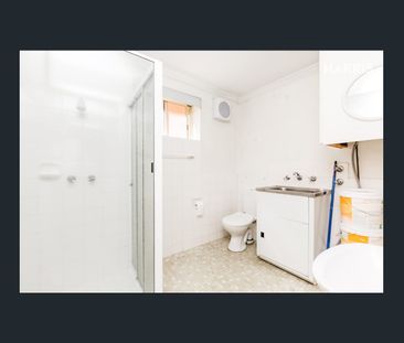 Easy living on the city fringe - Photo 6