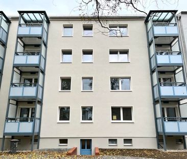 Große 3-Raum-Wohnung mit zwei Balkonen - Foto 1
