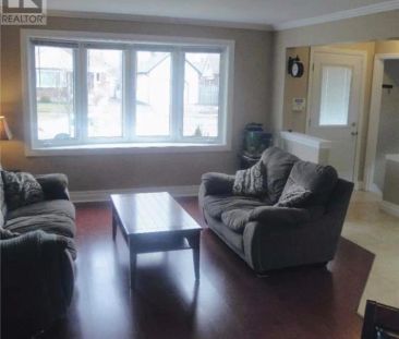 164 CENTRAL PARK BOULEVARD S - Photo 2