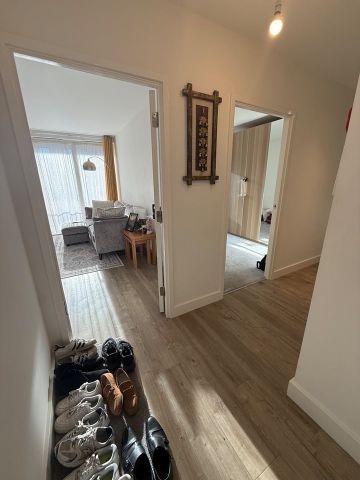 2 Bed Flat, Chesterton House, HA1 - Photo 2