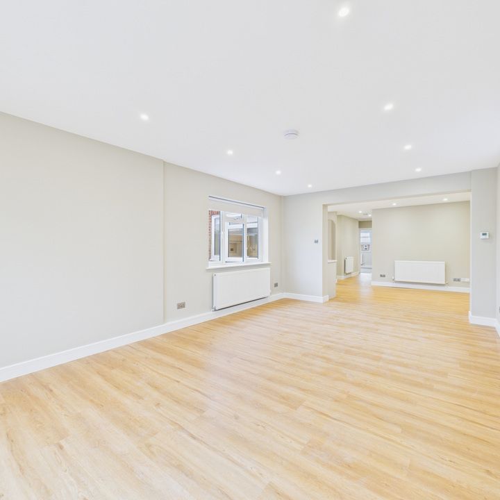 3 bed detached bungalow to rent in Clare Road, Prestwood, Great Missenden, Buckinghamshire, HP16 0NS - Photo 1