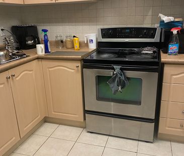 For Lease - 6906 Vicar Gate, Mississauga, Ontario - Photo 5