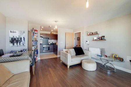 Roseberry Place, London, E8 - Photo 2