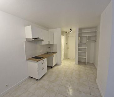 A LOUER STUDIO 17.57m² 92200 NEUILLY SUR SEINE - Photo 2