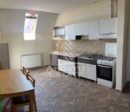 Apartament cu 1 camere de inchiriat centrala proprie, zona Steaua - Photo 3