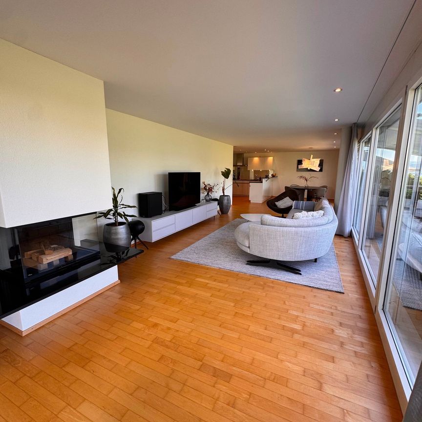 Exklusive 4½-Zimmer-Gartenwohnung in Küsnacht - Foto 1