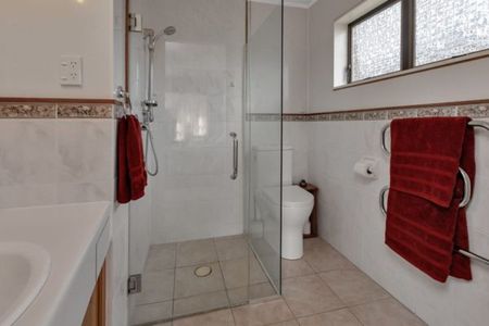 Warm and Welcoming 3-Bedroom Home – Great Area, Great Schools! - Photo 5