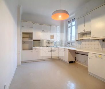 Location Appartement 6 pièces 169m² CANNES 06400 - Photo 5