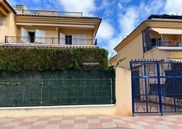 Terraced House in Santa Pola, for rent