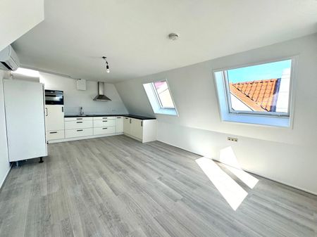 Appartement te huur: Reëelenstraat 2-C 1541 CT Koog aan de Zaan - Photo 3