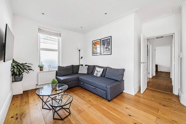 2 bedroom flat to rent - Photo 1