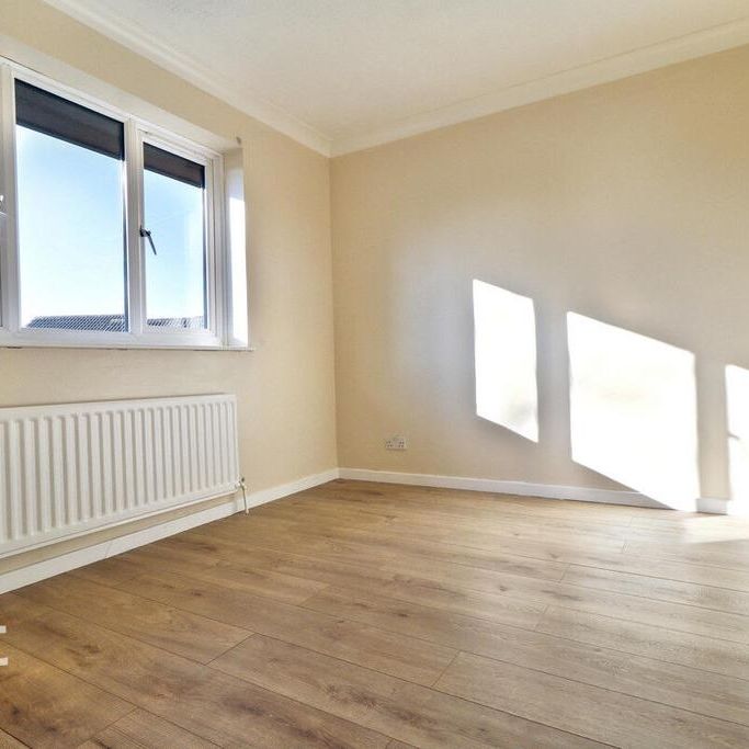 2 bedroom semi-detached house to rent - Photo 1