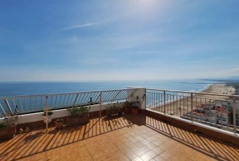 Ático de alquiler en Calle Amparo Belda, Sant Antoni