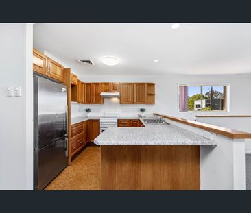 1/83 Evans Street, Belmont, NSW 2280 - Photo 2