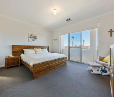 Stylish Double Storey Living with Space, Comfort & Entertaining Appeal - Photo 6