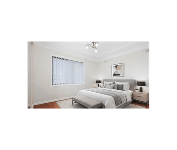3 Bedroom Home in Prime Location - Photo 2