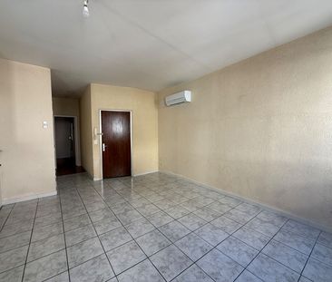 Location appartement 2 pièces, 50.60m², Limoux - Photo 1
