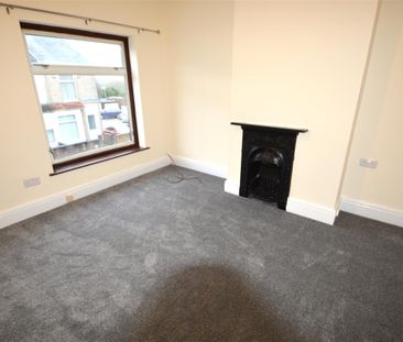 3 bedroom house - terraced to rent - Photo 1