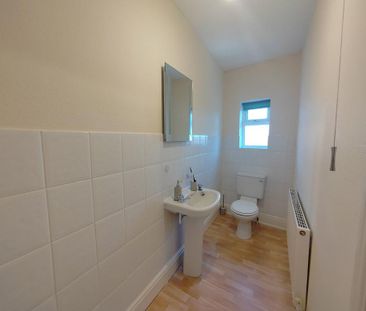 2 bedroom terraced house to rent - Photo 6