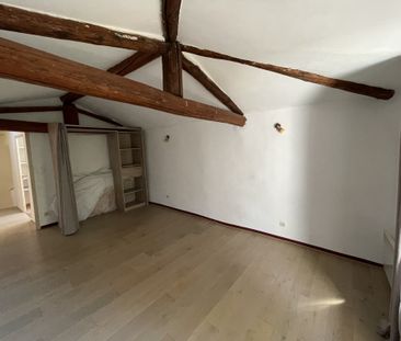 Location Maison 3 pièces 62m² LA ROQUE D ANTHERON 13640 - Photo 3