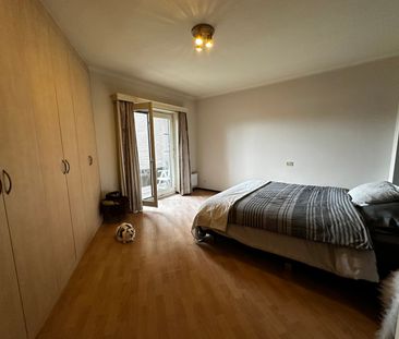 2 slaapkamer appartement in het centrum van Aalter - Photo 1