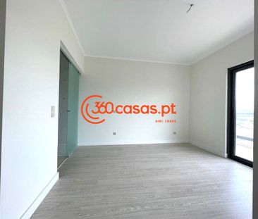 Vende-se Apartamento T3 Novo com garagem e arrecadação em Faro - Photo 6