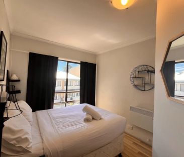 Four Bedroom Fully Furnished Unit Available for 12 Month Lease @$750pw - Photo 4