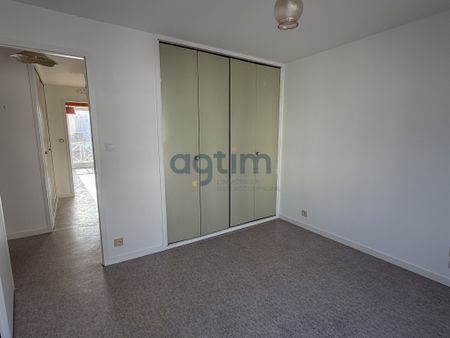 Location Appartement 3 pièces 60m² LES SABLES D OLONNE 85100 - Photo 3