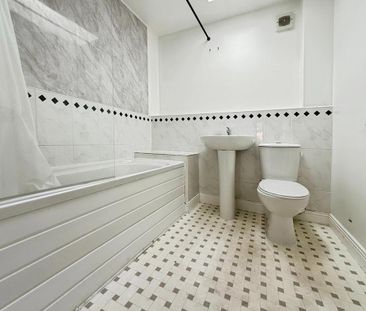 2 bedroom end of terrace house to rent - Photo 6