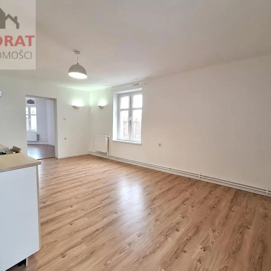 3 pokojowe mieszkanie w centrum miasta - Photo 1